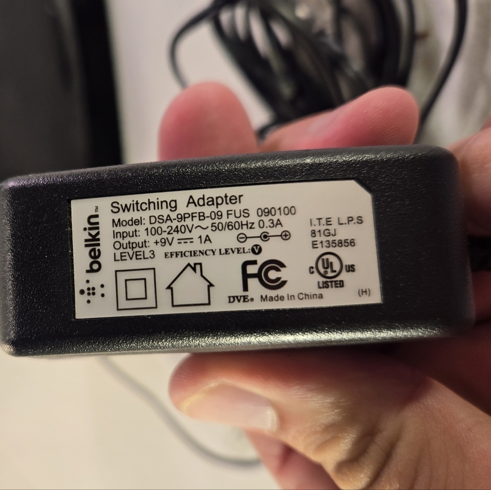 Belkin AC 1200 DB Wi-Fi Router - Picture 8 of 9
